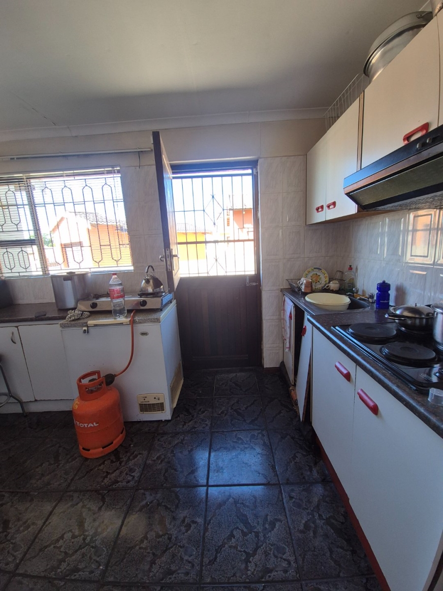 5 Bedroom Property for Sale in Motherwell Nu 5 Eastern Cape